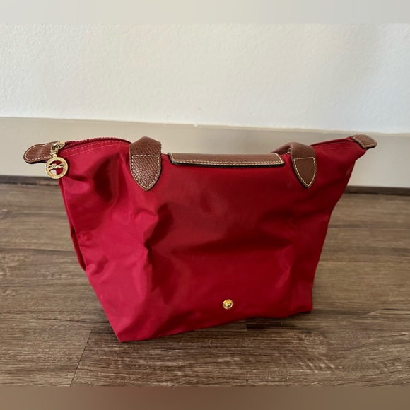 Longchamp Medium Le Pliage - Picture 2 of 11